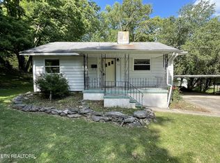 100 Delaware Ave, Oak Ridge, TN 37830