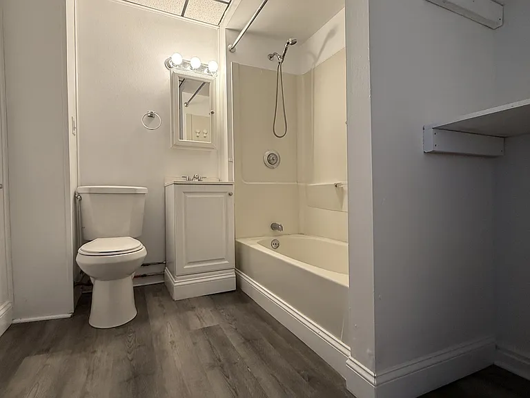 509 Hamilton St #2 — Photo 9