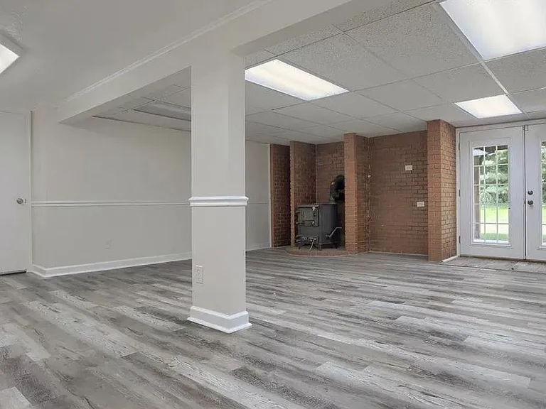 1140 Loop Dr — Photo 14