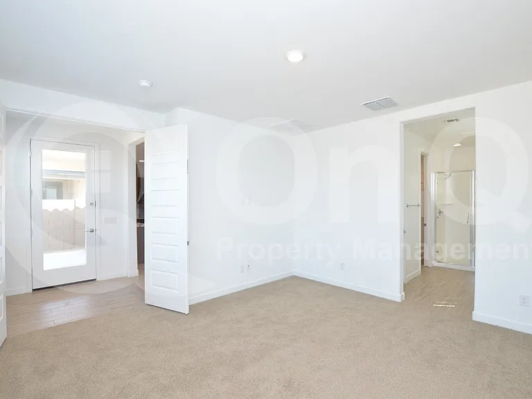 9332 W Glenrosa Ave — Photo 9