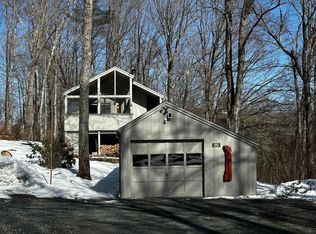 20 Wedgewood Dr, Grantham, NH 03753