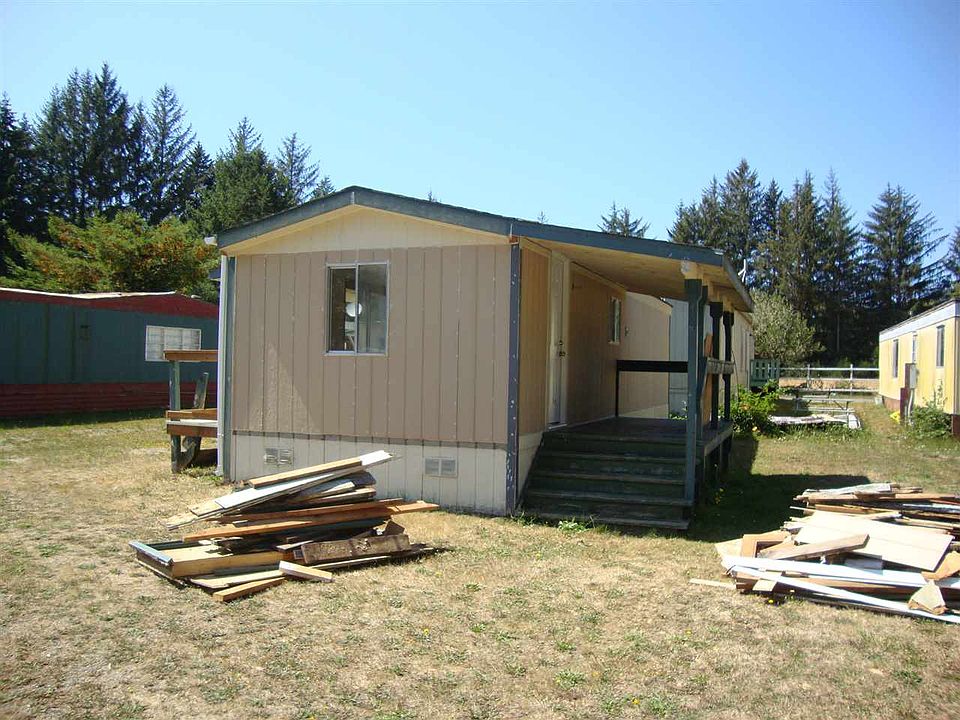 1st image of 16400 Highway 101 N Space 14