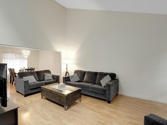 5th image of 7181 Blake Dr