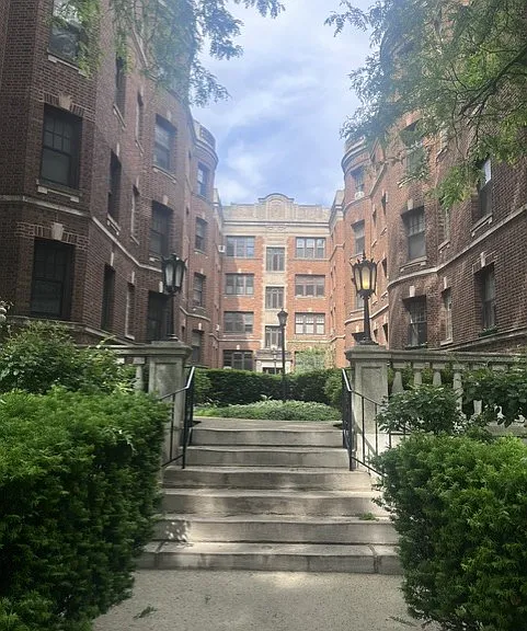 2328 N Lincoln Park W #3A — Photo 1