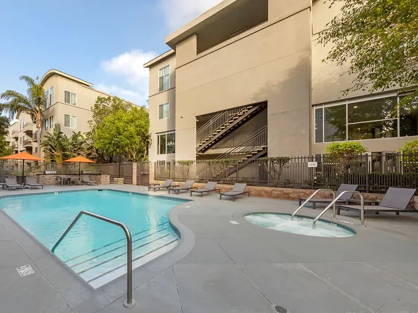Fountain Park at Playa Vista