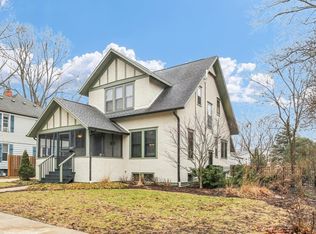 1211 W Park Ave, Champaign, IL 61821