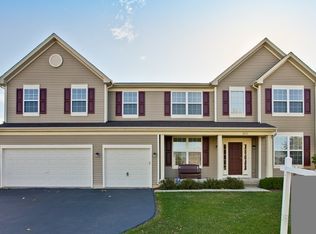 2571 W Birch Dr, Round Lake, IL 60073