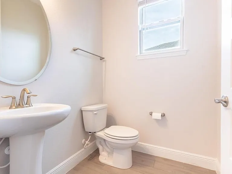 10207 Atwater Bay Dr — Photo 6