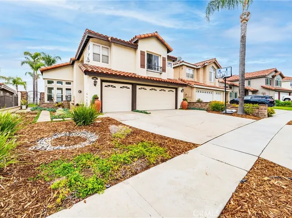 1081 Vista Lomas Ln, Corona, CA 92882