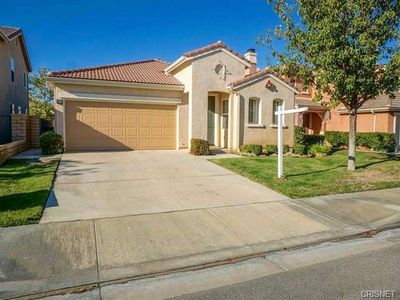 19725 Edmonds Pl, Saugus, CA, 91350