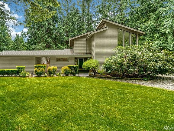 2nd image of 2105 Sahalee Dr W