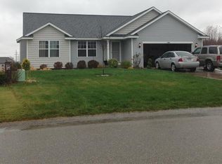 11866 Maplegrove Dr, Holland, MI 49424