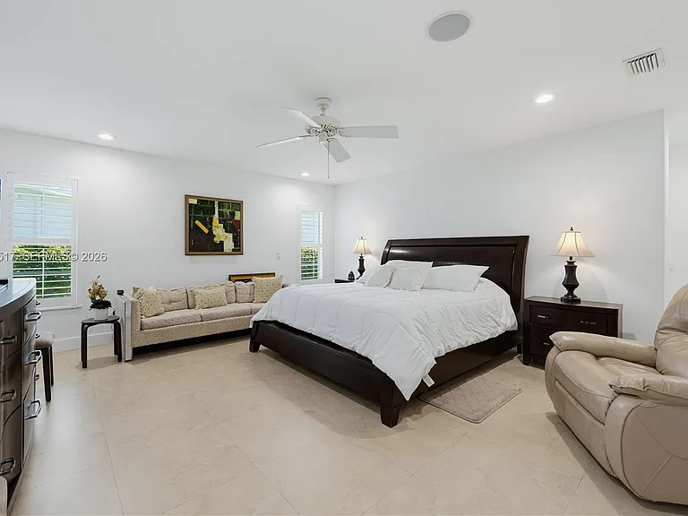 14601 Pompano Dr — Photo 24