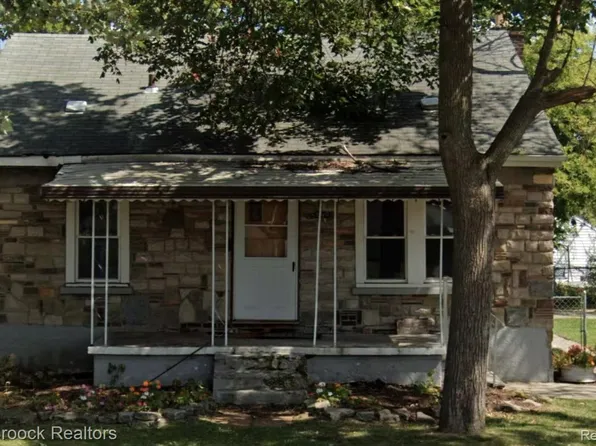 23060 Columbus Ave, Warren, MI 48089