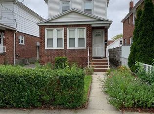 47-06 211th St, Bayside, NY 11361