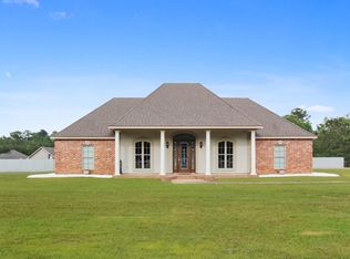 9075 Highway 165 S, Woodworth, LA 71485