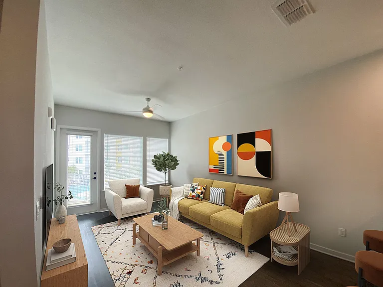 Cirrus Apartments — Photo 36