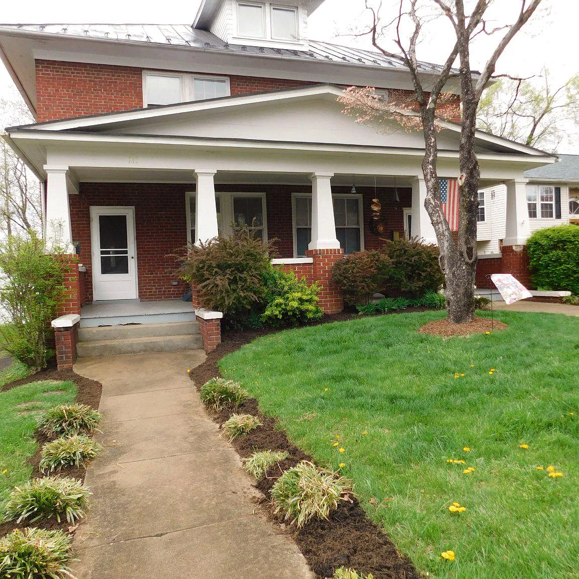 4 bed, 3.5 bath, 3929 sqft, $2,400 — Photo 4