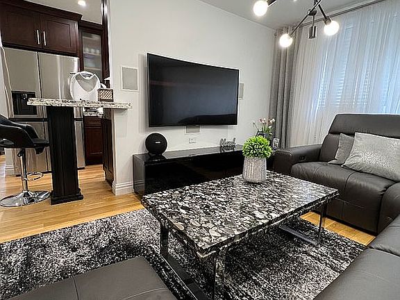 4th image of 8305 98th St APT 6L
