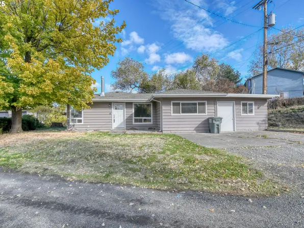 20 NE Nelson Dr, Pendleton, OR 97801