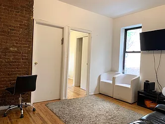 Rented by Best Apartments North Inc