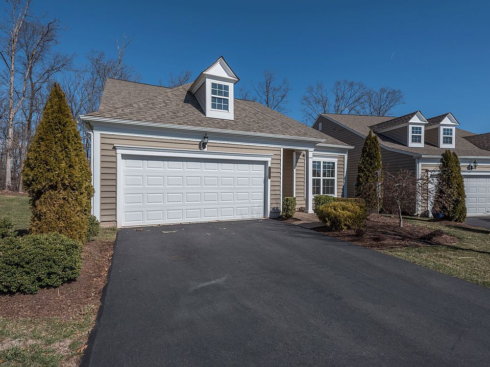1st image of 44400 Cruden Bay Dr