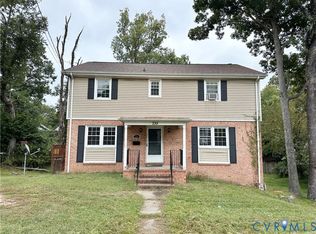 335 Ridge Rd, Colonial Heights, VA 23834