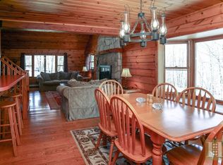 67 Dunbar Rd, Hudson, NY 12534