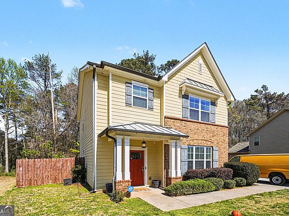 2nd image of 2652 Tilson Rd