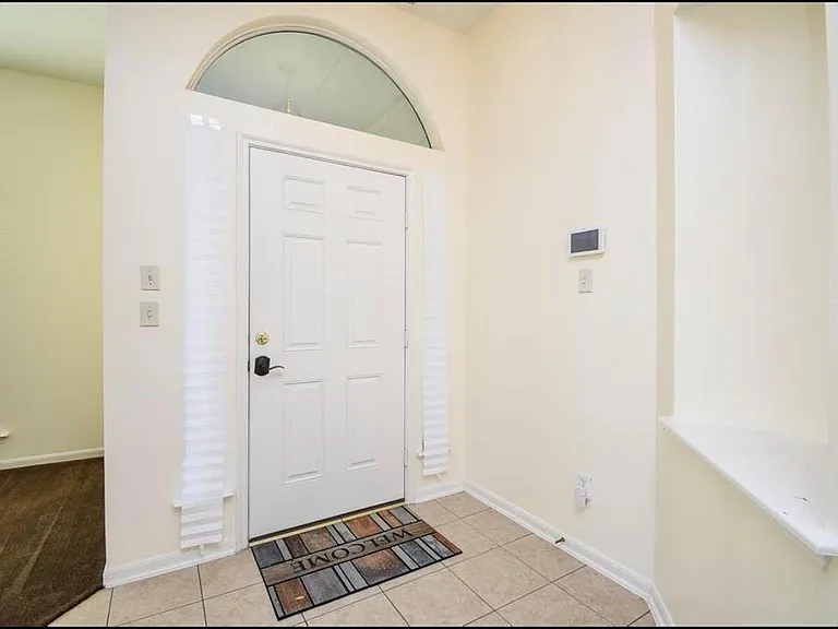 20802 Oak Rain Ct — Photo 3