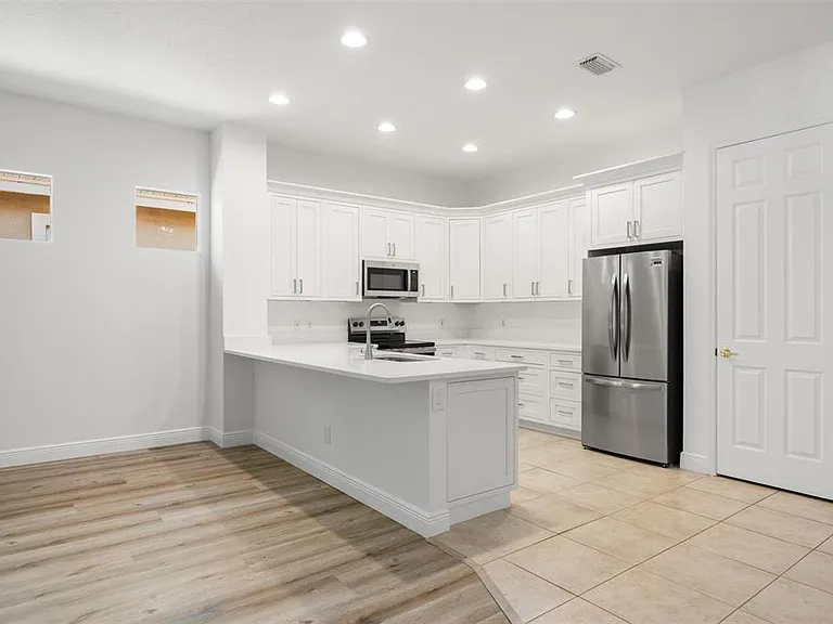 14644 Mirasol Manor Ct — Photo 10