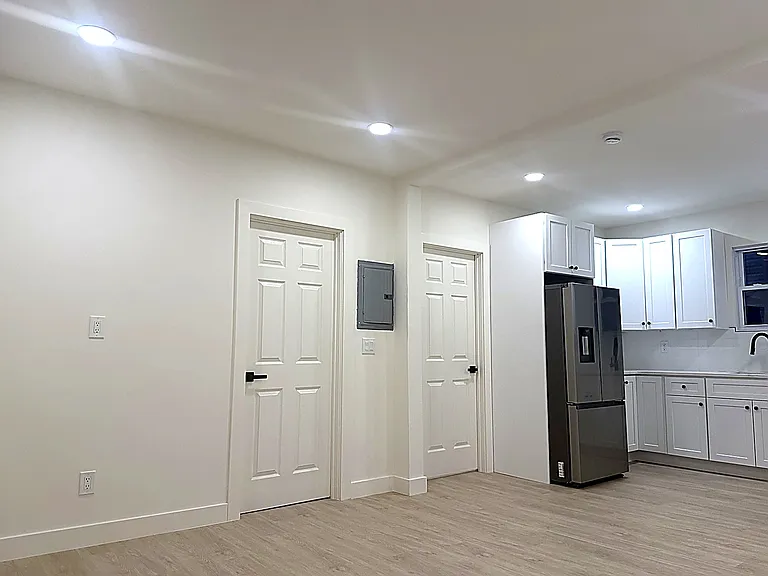 336A Danforth Ave #2 — Photo 7