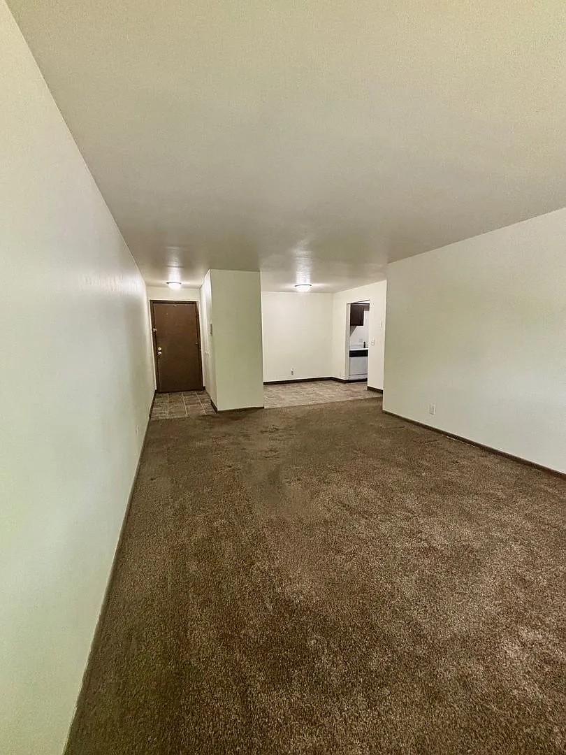 Alpine Manor — Photo 4