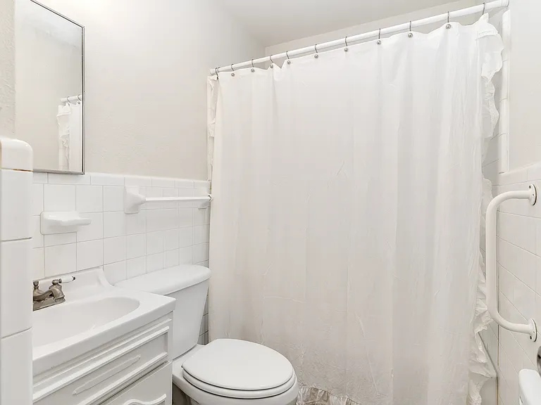 4716 Fawn Dr — Photo 14