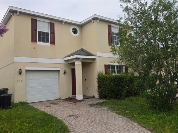 5731 Vista Linda Dr, Orlando, FL 32822
