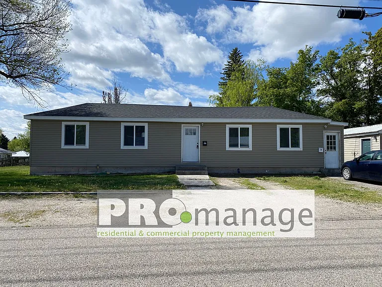 437 W. Crowley St. — Photo 1