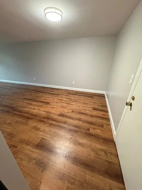 1 bed, 725 sqft, $1,750 — Photo 3