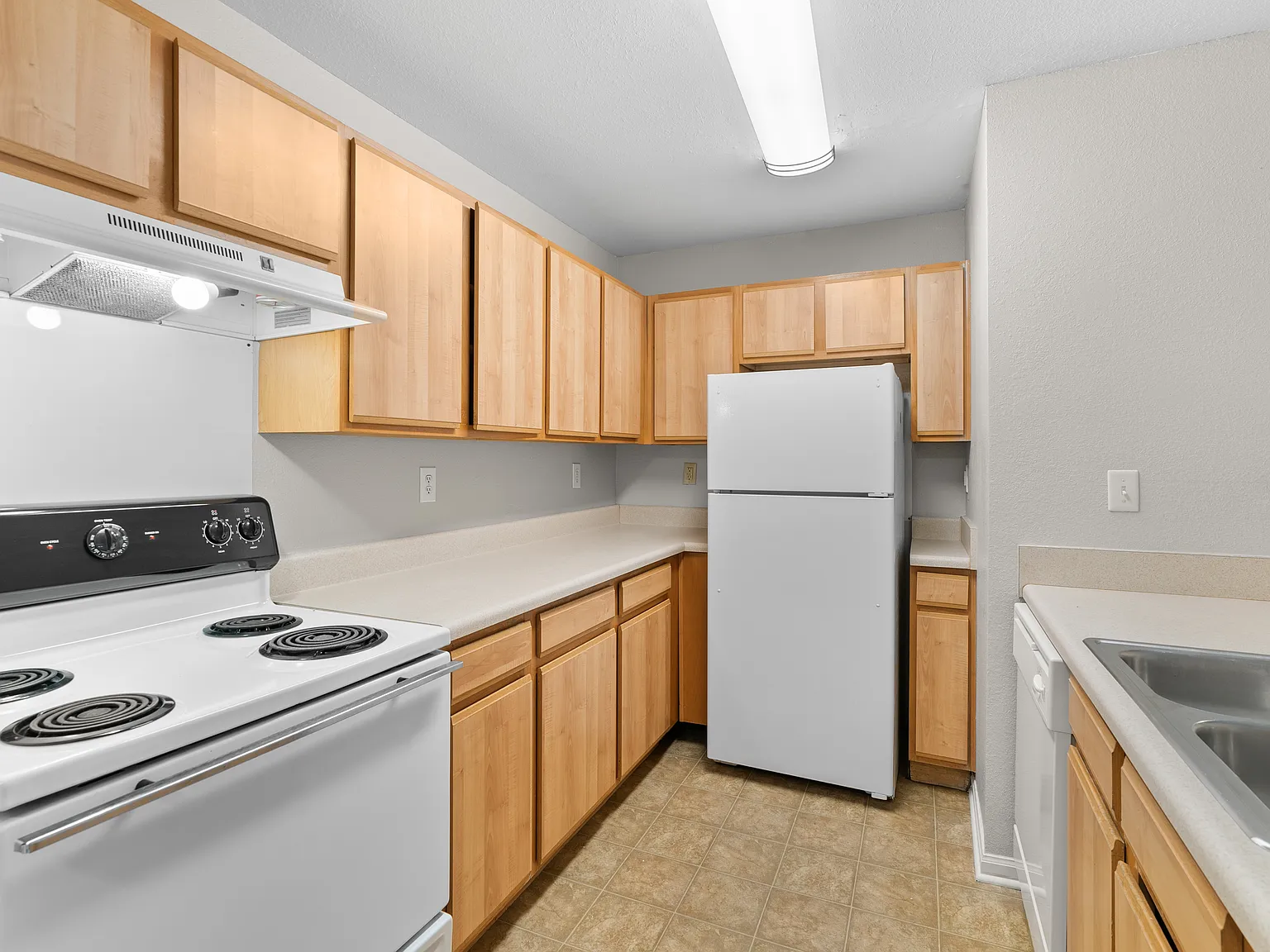 Stonebridge Apartments — Photo 2