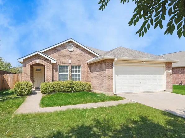 2905 Lipizzan Dr, Denton, TX 76210