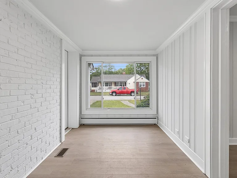 19 Magnolia Pl — Photo 9