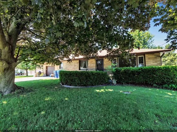 N4027 McHugh Rd, Freedom, WI 54130