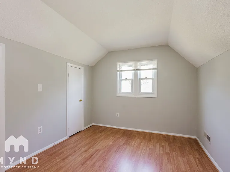 8401 Clear Meadow Ln — Photo 13
