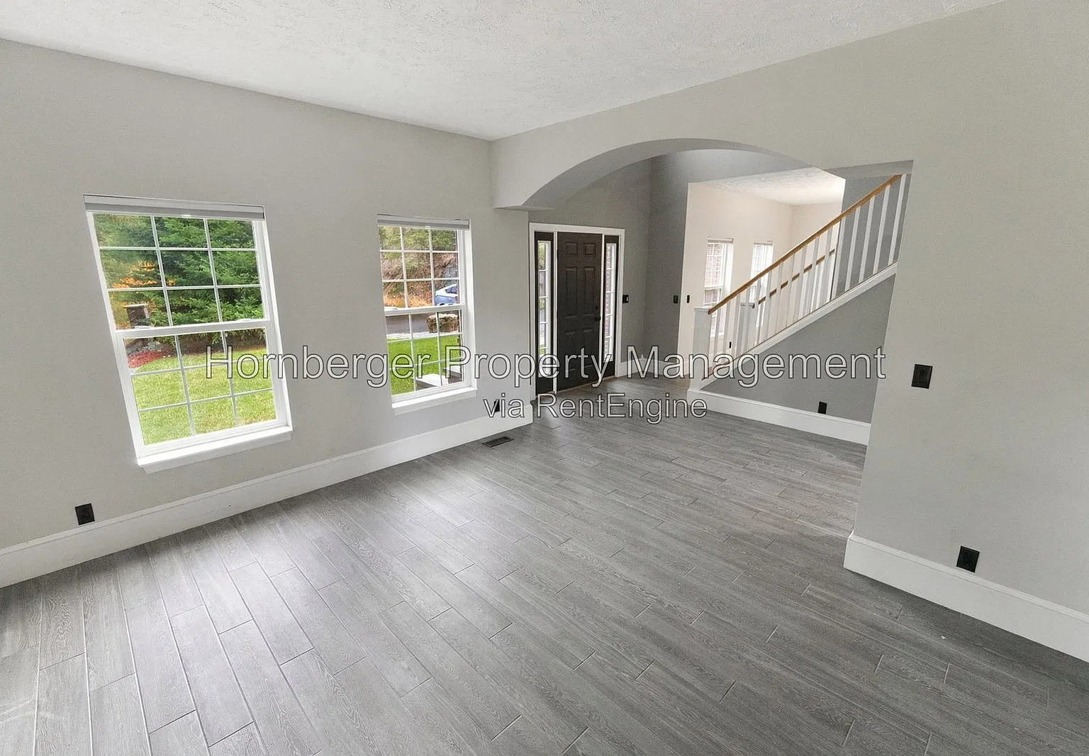 4 bed, 2.5 bath, 2581 sqft, $2,995 — Photo 4
