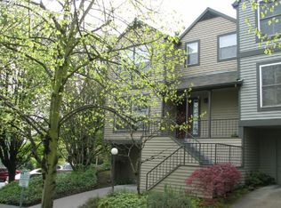 236 SW Whitaker St, Portland, OR 97239