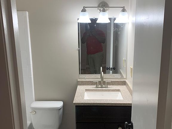 4th image of 5727D Bramblegate Dr