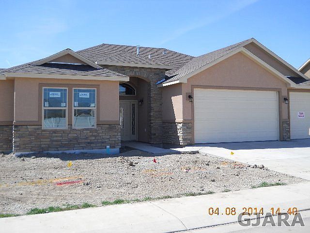1st image of 405 Wilkins Dr