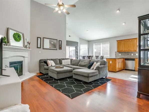 2332 Moccassin Ln, Fort Worth, TX 76177
