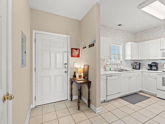 4th image of 5801 Oyster Catcher Dr. #533