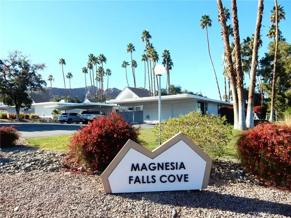 42278 Dunes View Rd APT 28, Rancho Mirage, CA 92270