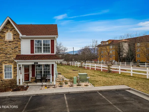 527 Orchard Valley Way, Sevierville, TN 37862